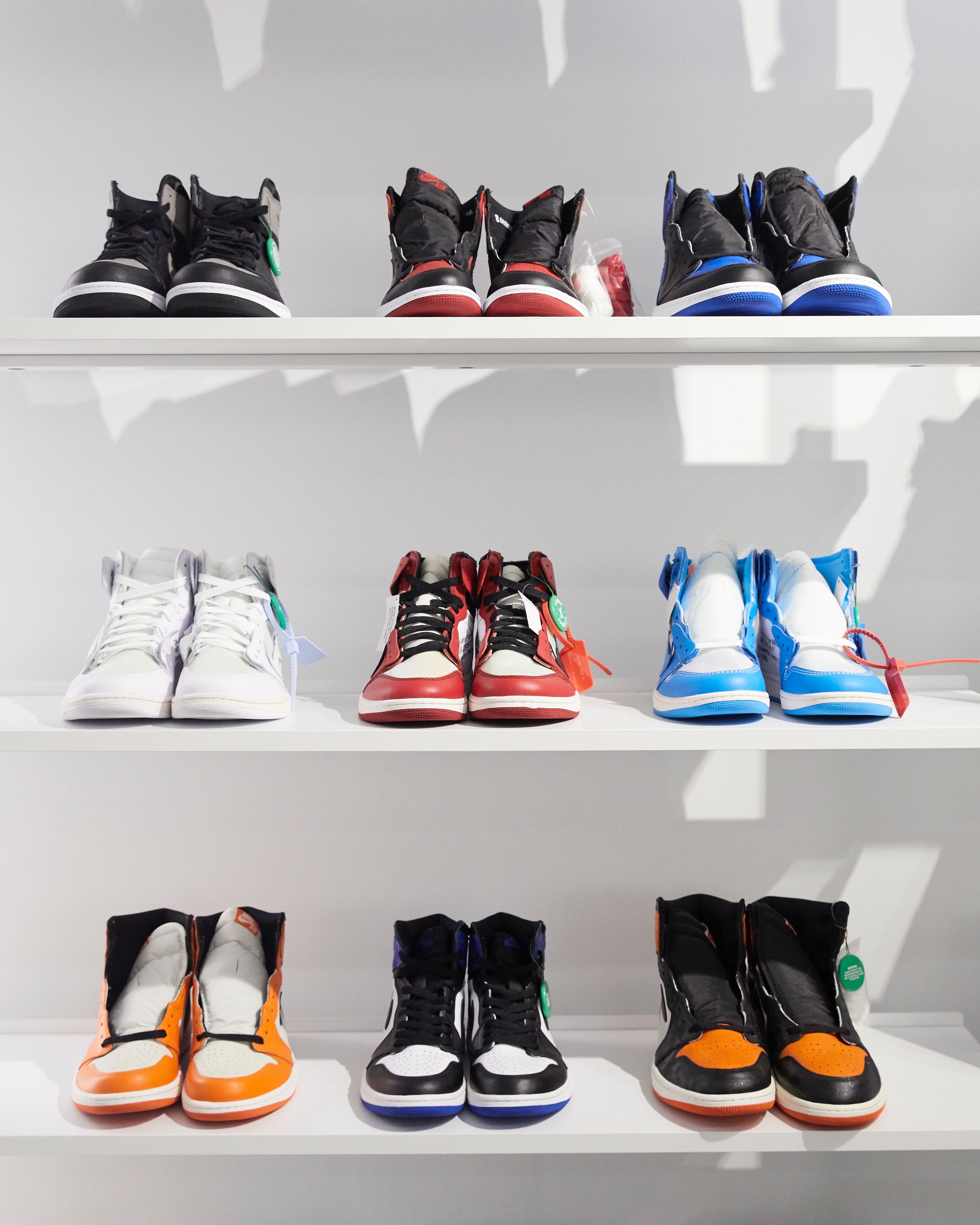 sneakers 1.8 million