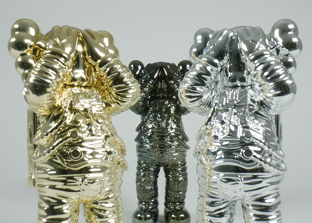 Holiday Space (Silver) 2020 | Artmarket Gallery