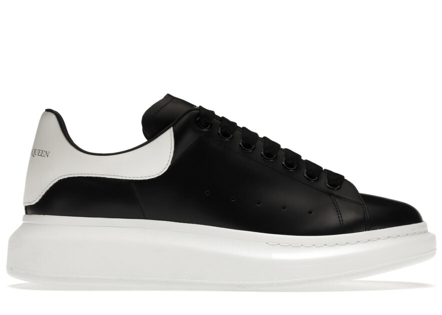 Alexander McQueen Sneakers Oversized Black White